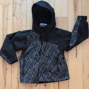 Size 6/7 Columbia Black and Gray Hooded Jacket